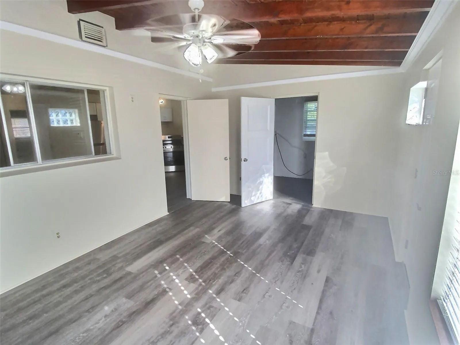 1334 SUNSET DR