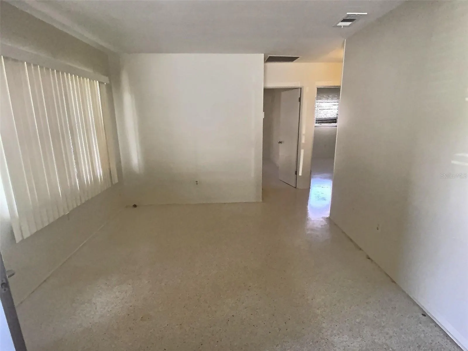 1334 SUNSET DR