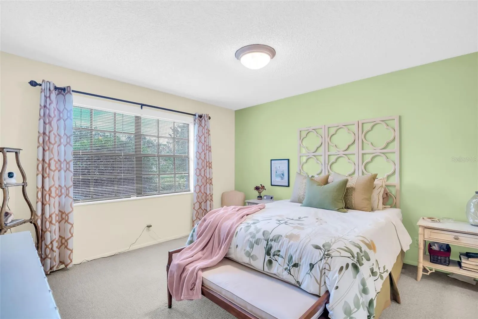 2749 COUNTRYSIDE BLVD #28, #28