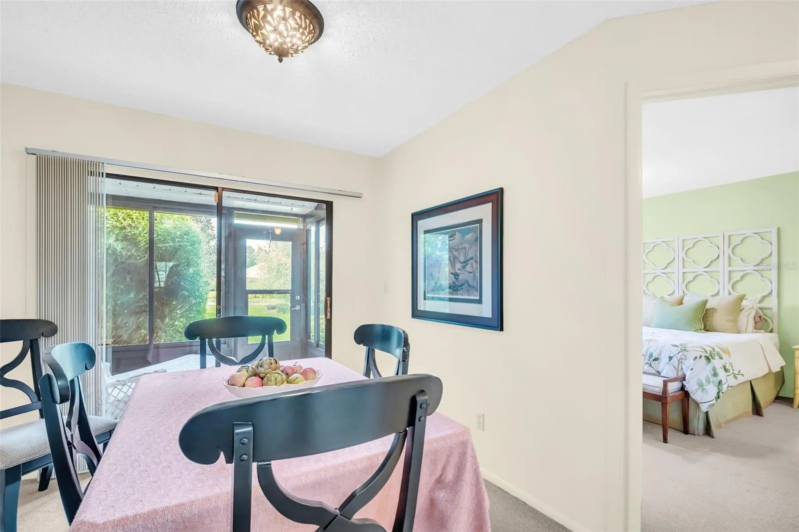 2749 COUNTRYSIDE BLVD #28, #28