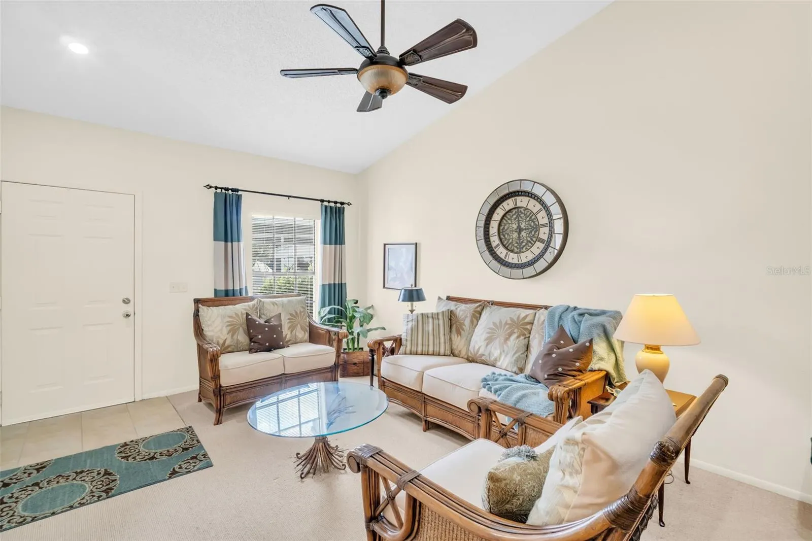 2749 COUNTRYSIDE BLVD #28, #28