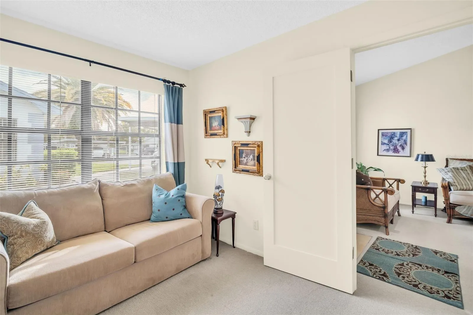 2749 COUNTRYSIDE BLVD #28, #28
