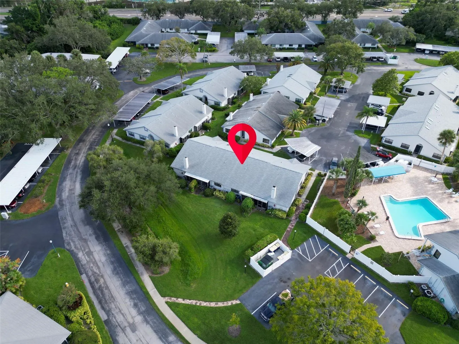 2749 COUNTRYSIDE BLVD #28, #28