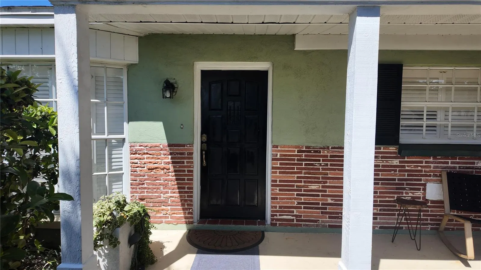 15402 LAKE MAGDALENE BLVD