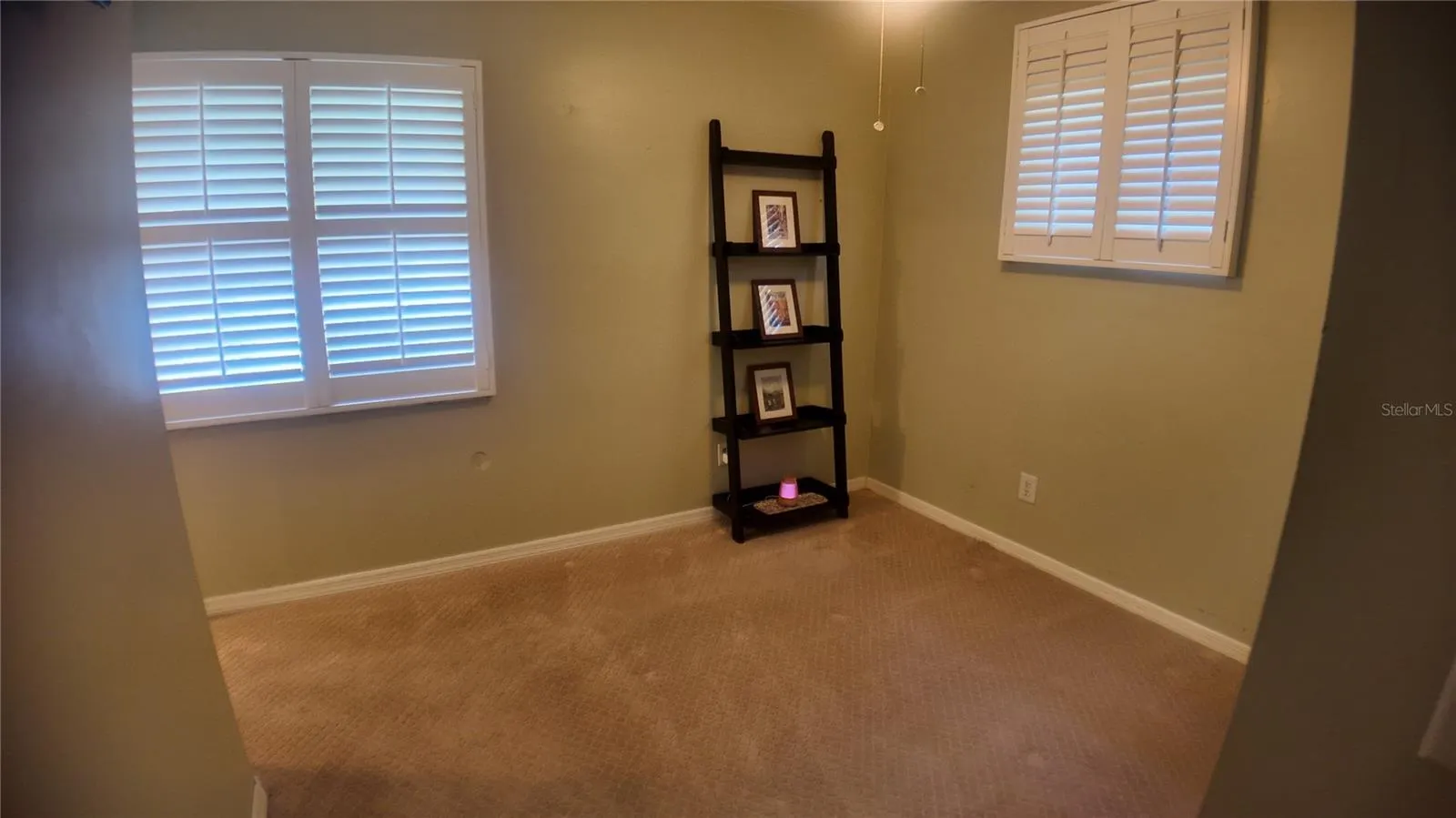 15402 LAKE MAGDALENE BLVD