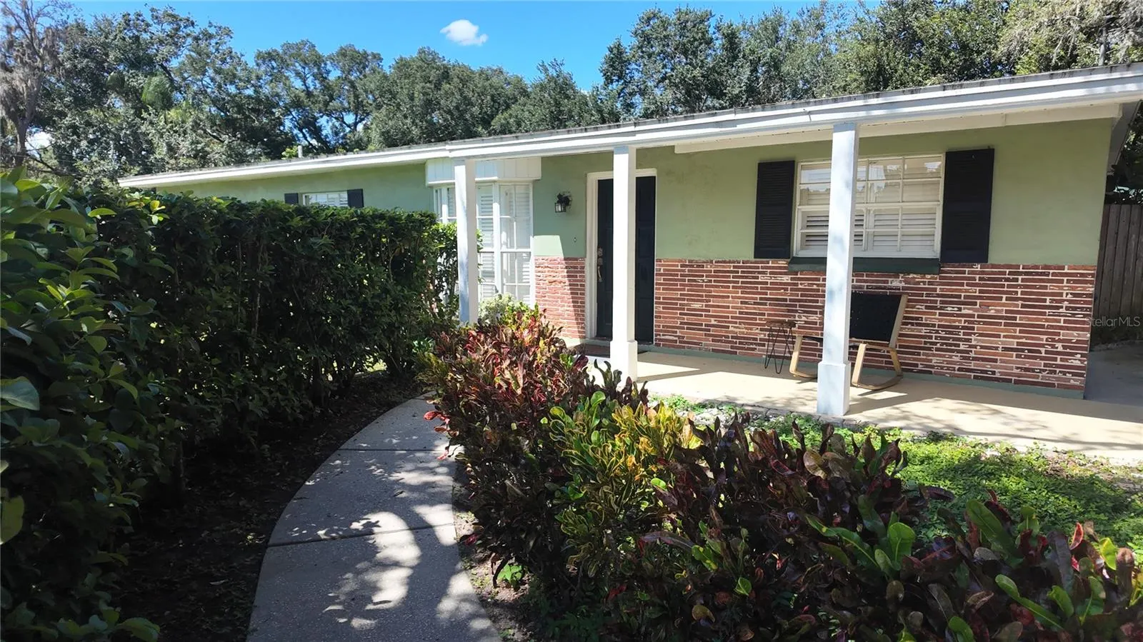 15402 LAKE MAGDALENE BLVD