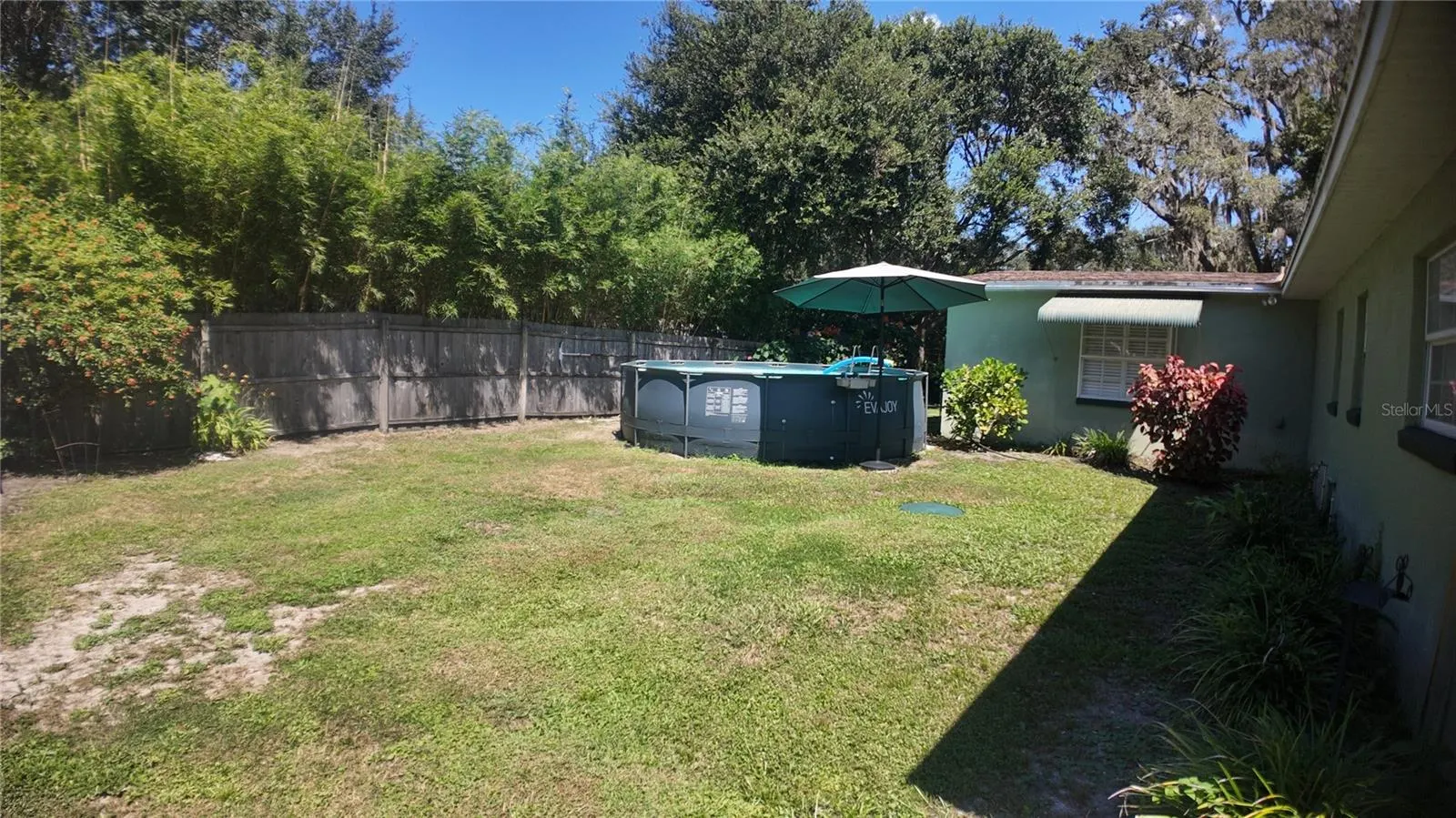 15402 LAKE MAGDALENE BLVD