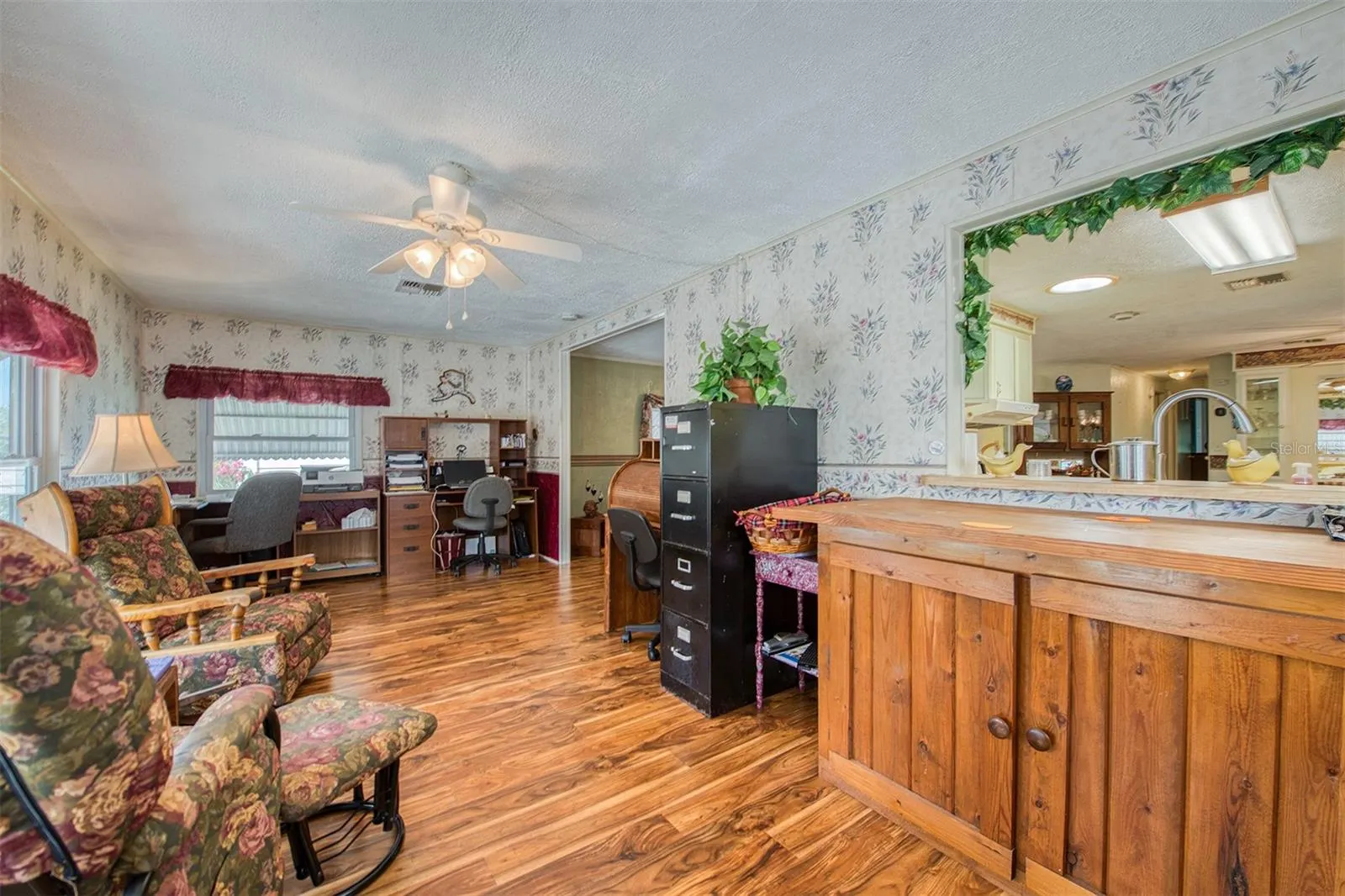 192 BLUE MARLIN DR