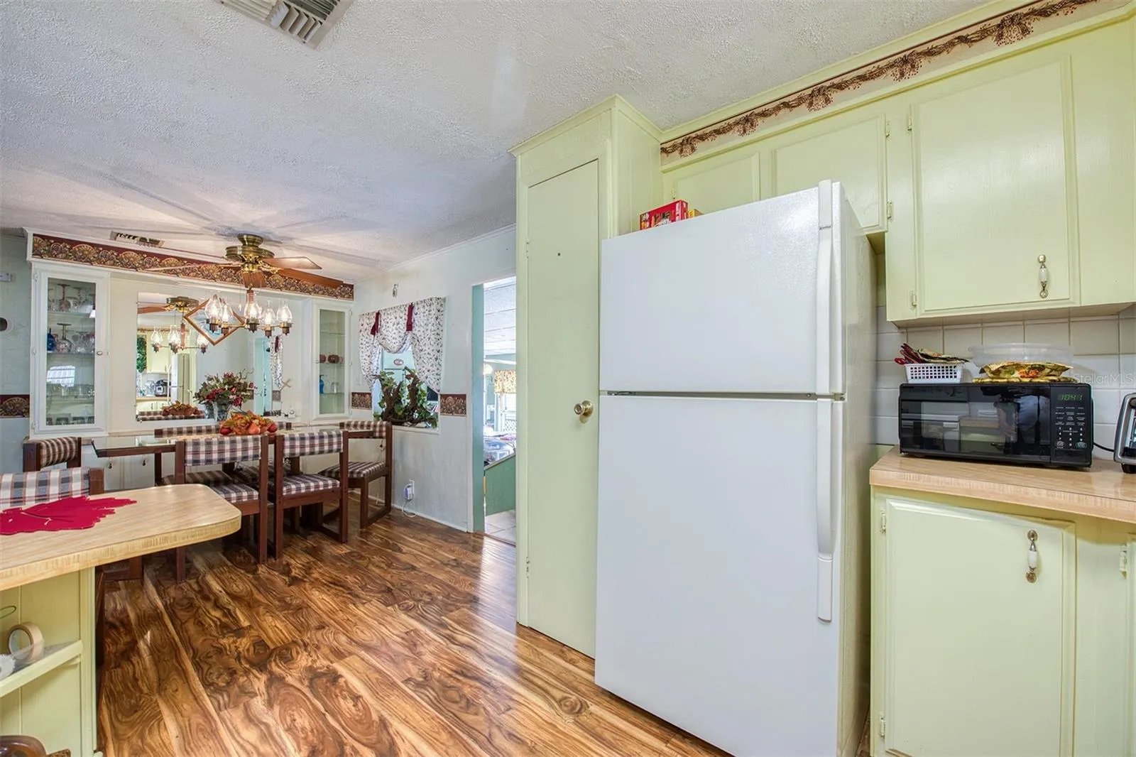 192 BLUE MARLIN DR