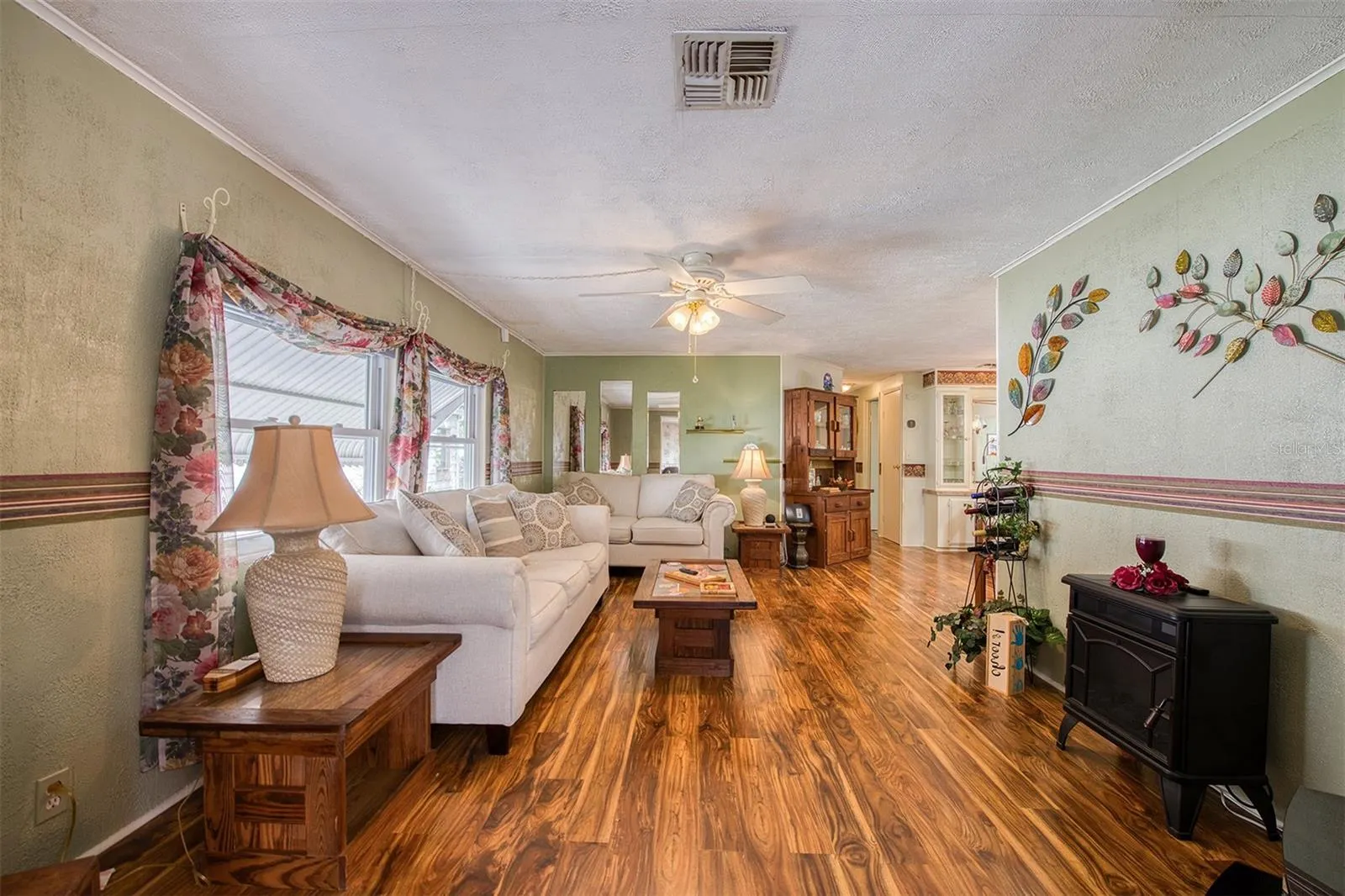 192 BLUE MARLIN DR