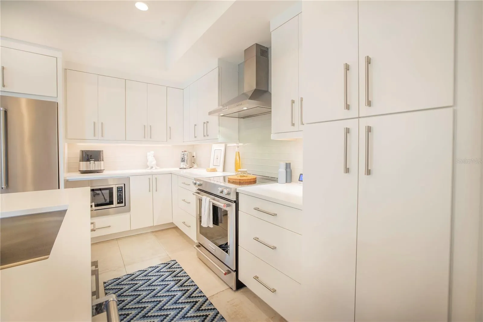 536 4TH AVE S #3, #3