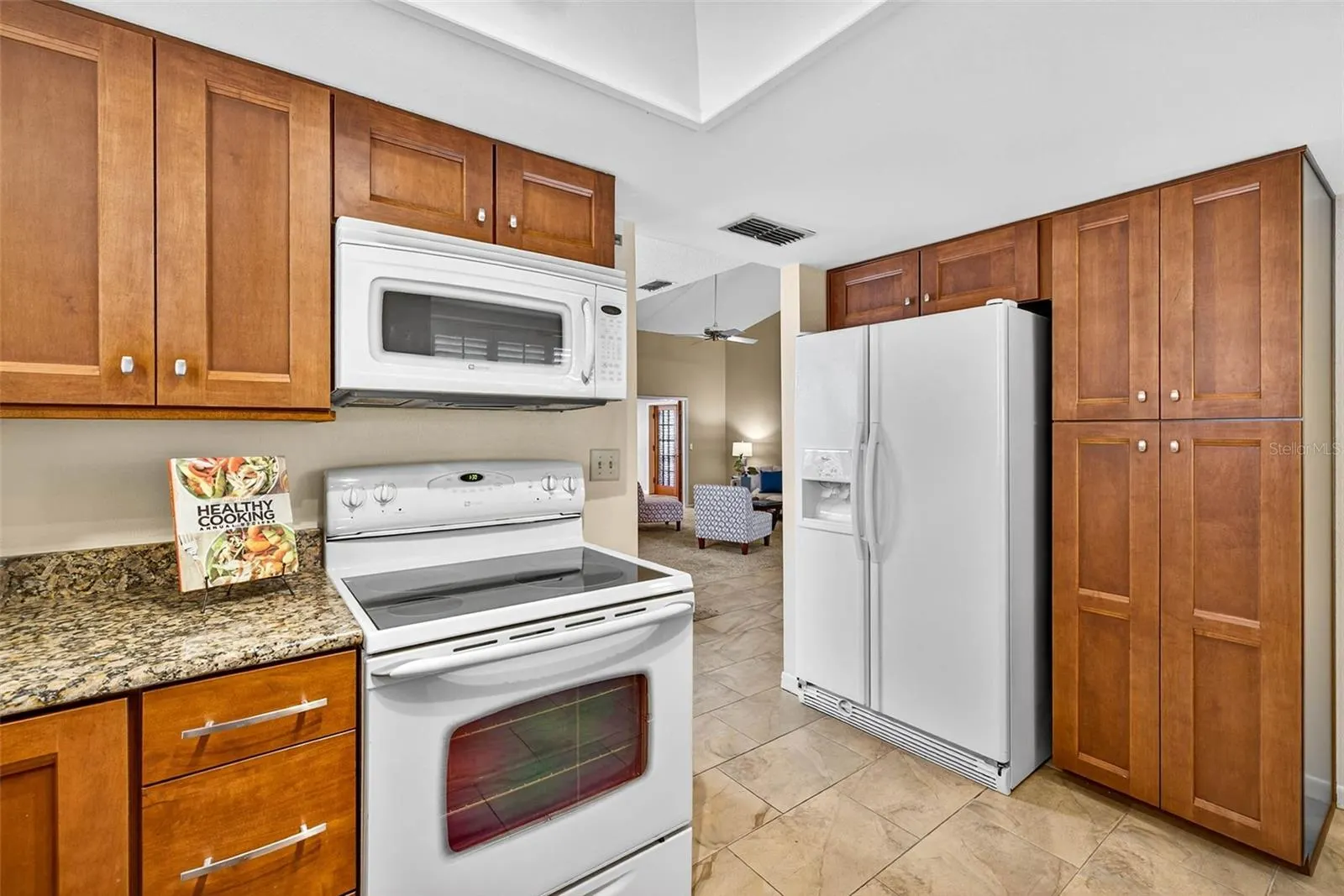 11504 ORILLA DEL RIO PL