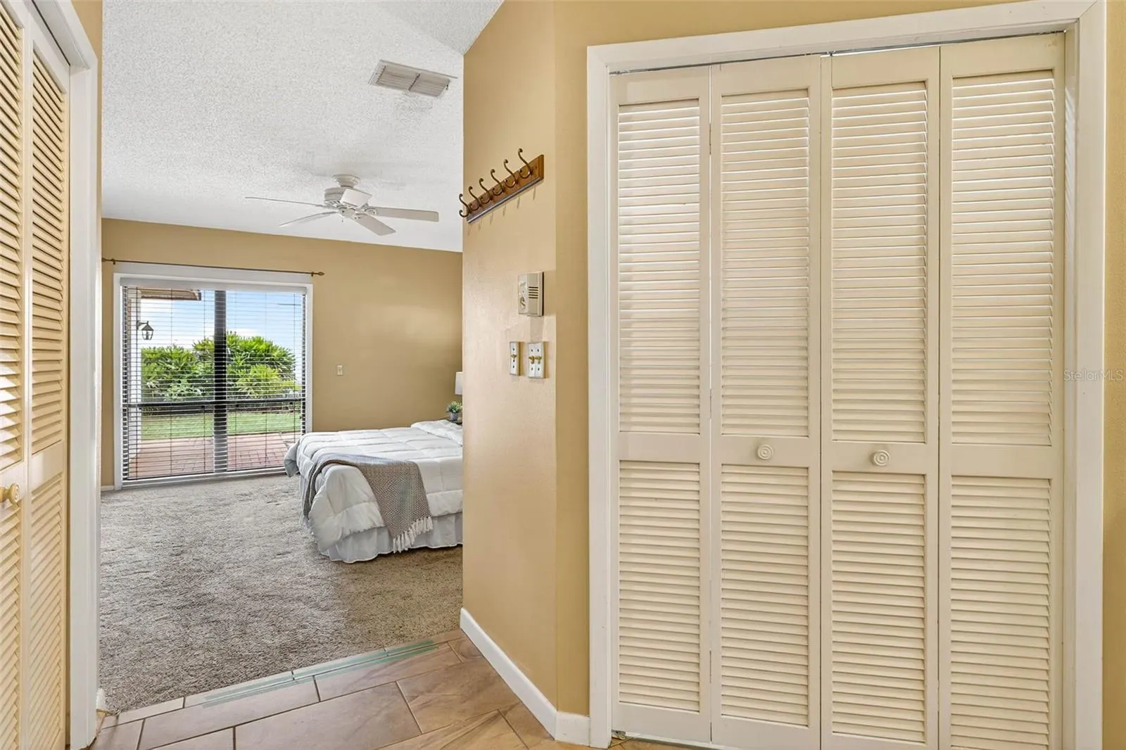 11504 ORILLA DEL RIO PL