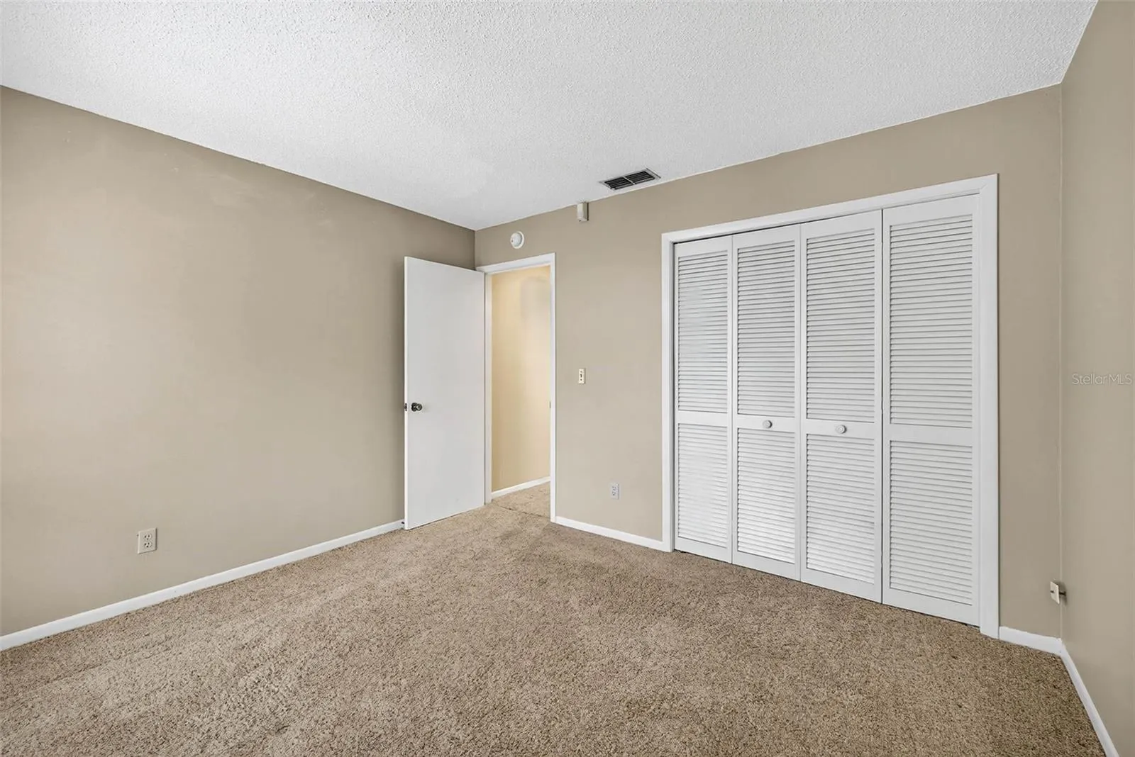 11504 ORILLA DEL RIO PL
