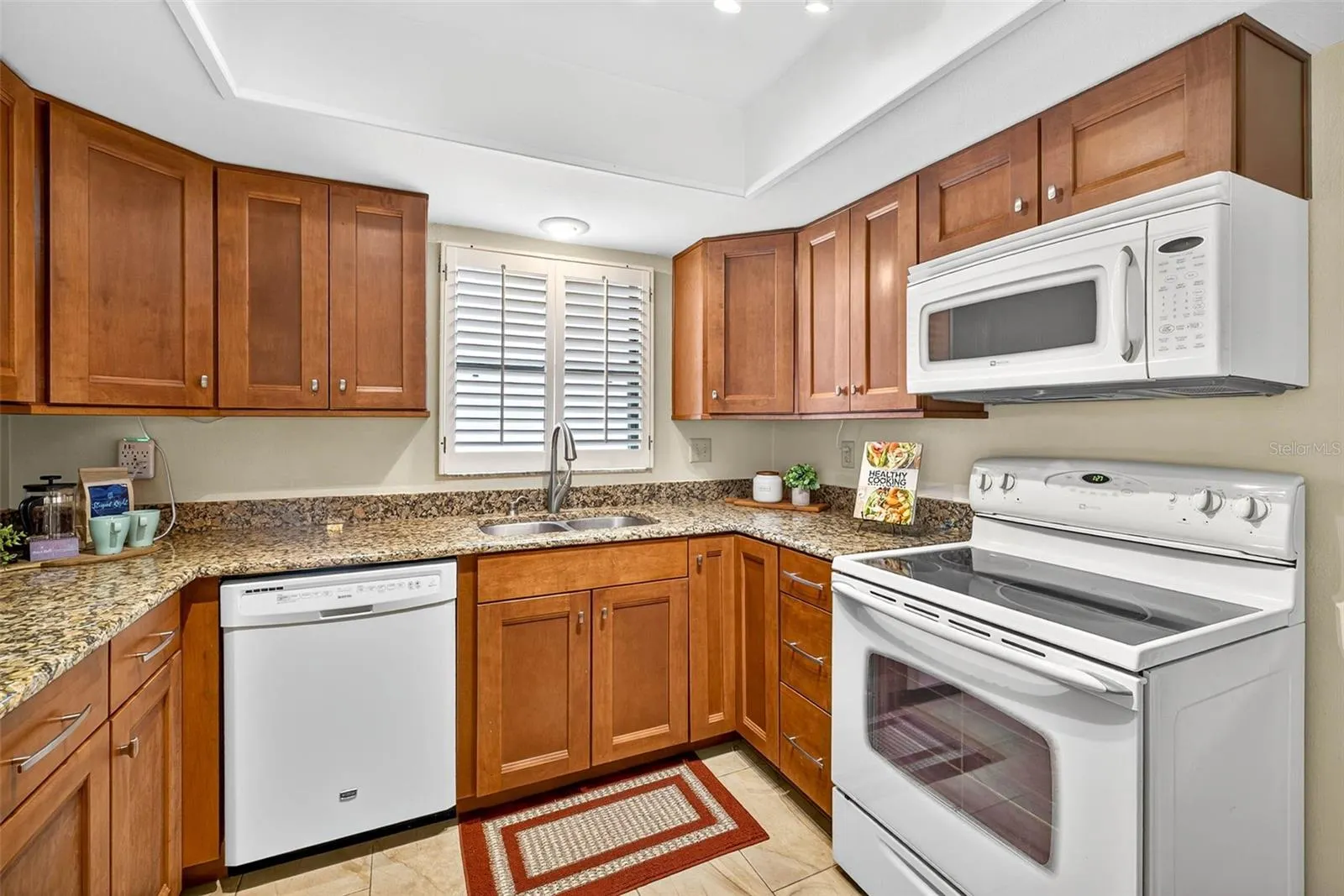 11504 ORILLA DEL RIO PL