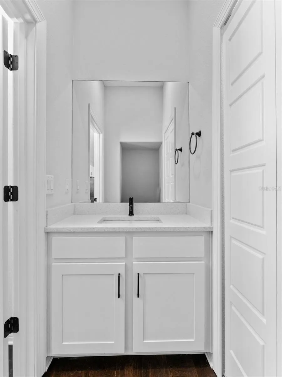 3421 W HORATIO ST #109, #109