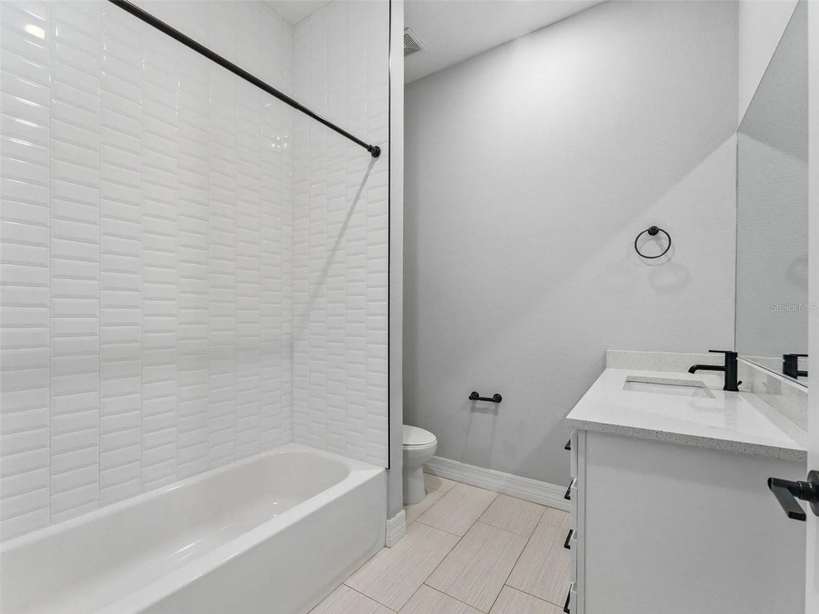 3421 W HORATIO ST #109, #109