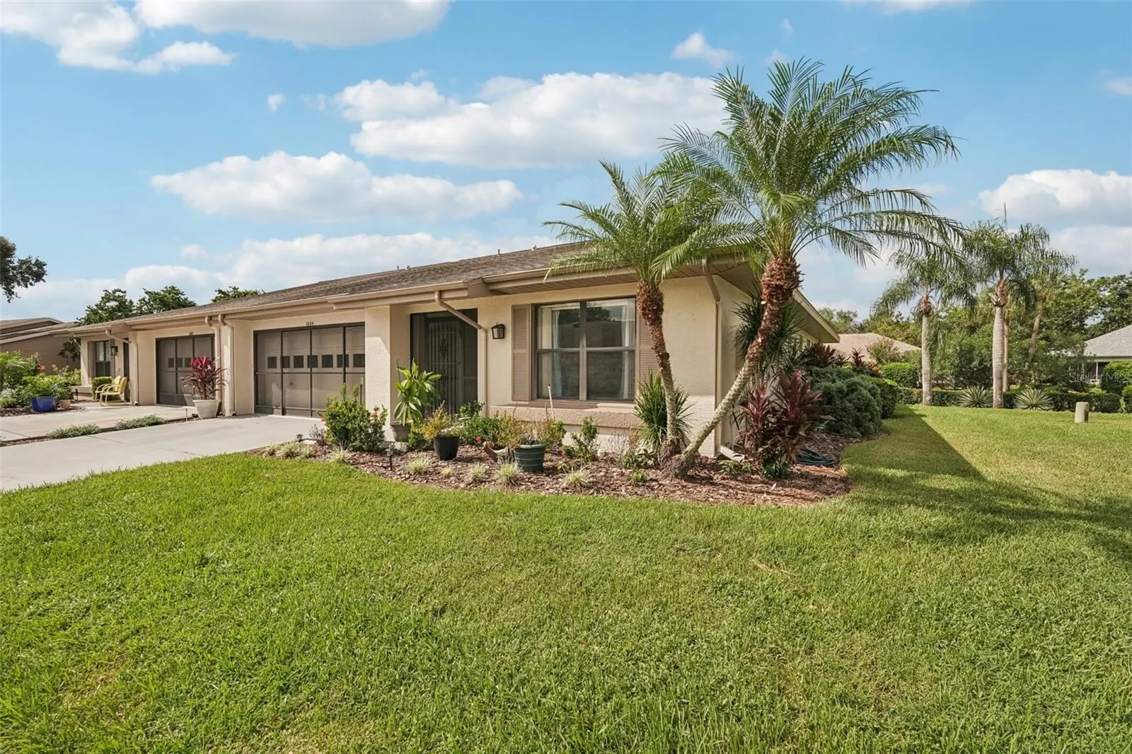 1604 LELAND DR
