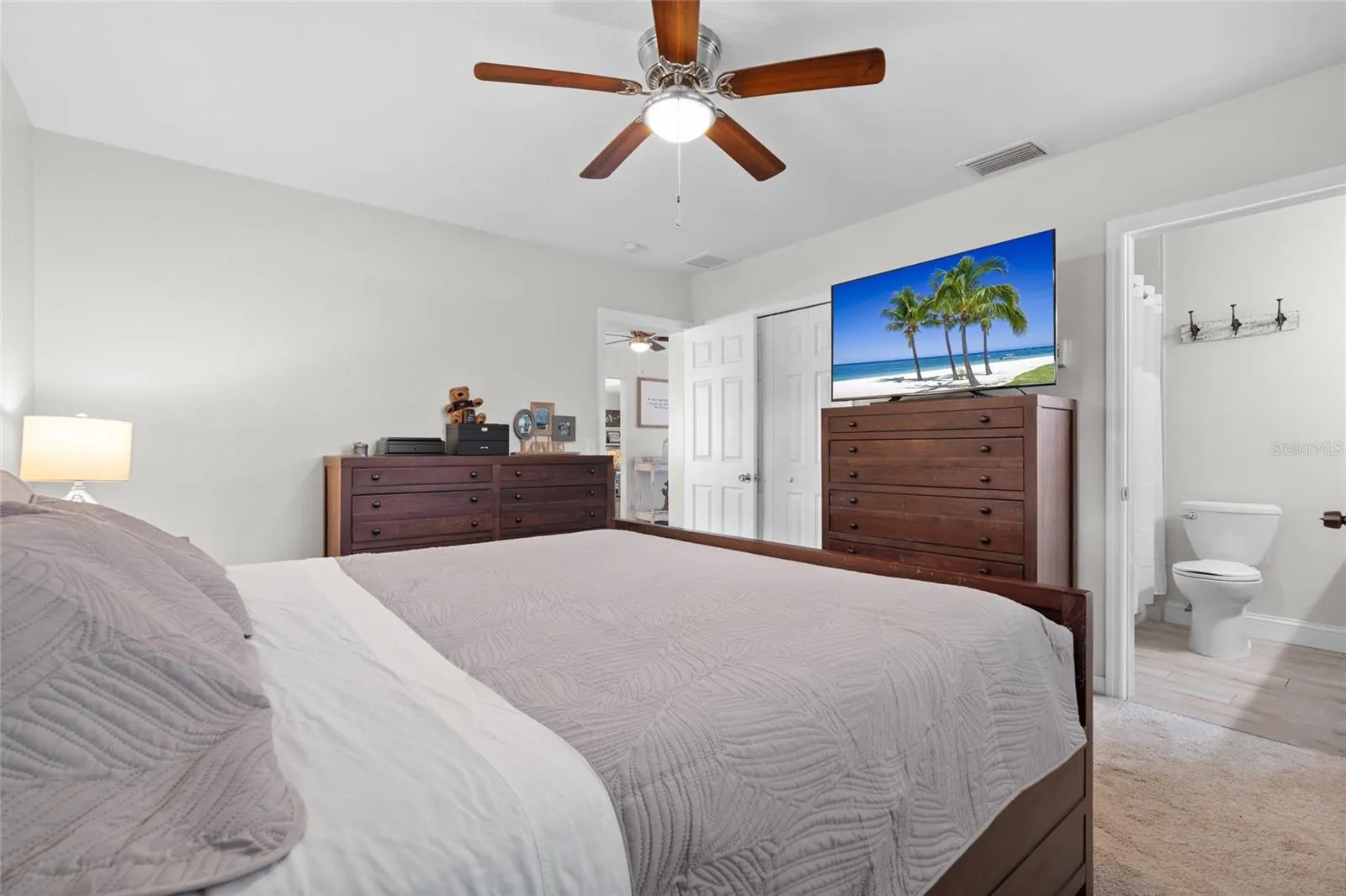 2979 DEL RIO DR