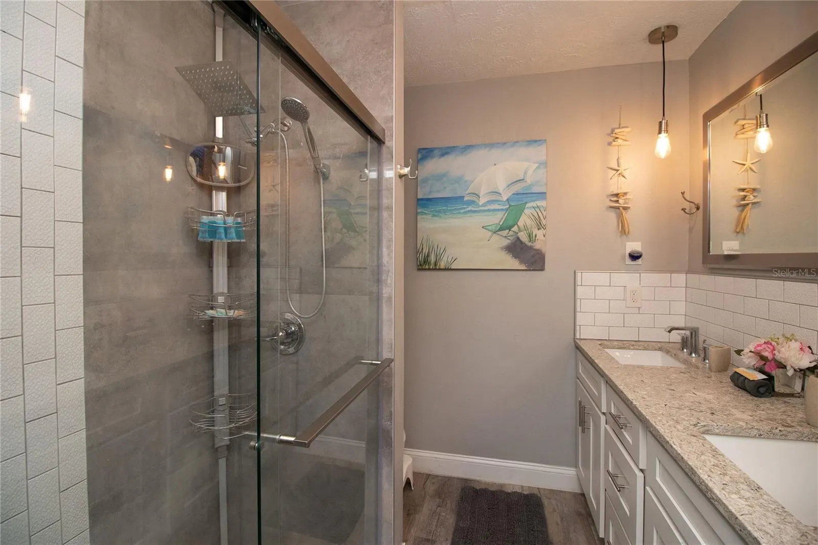 1635 GLADYS ST #1, #1
