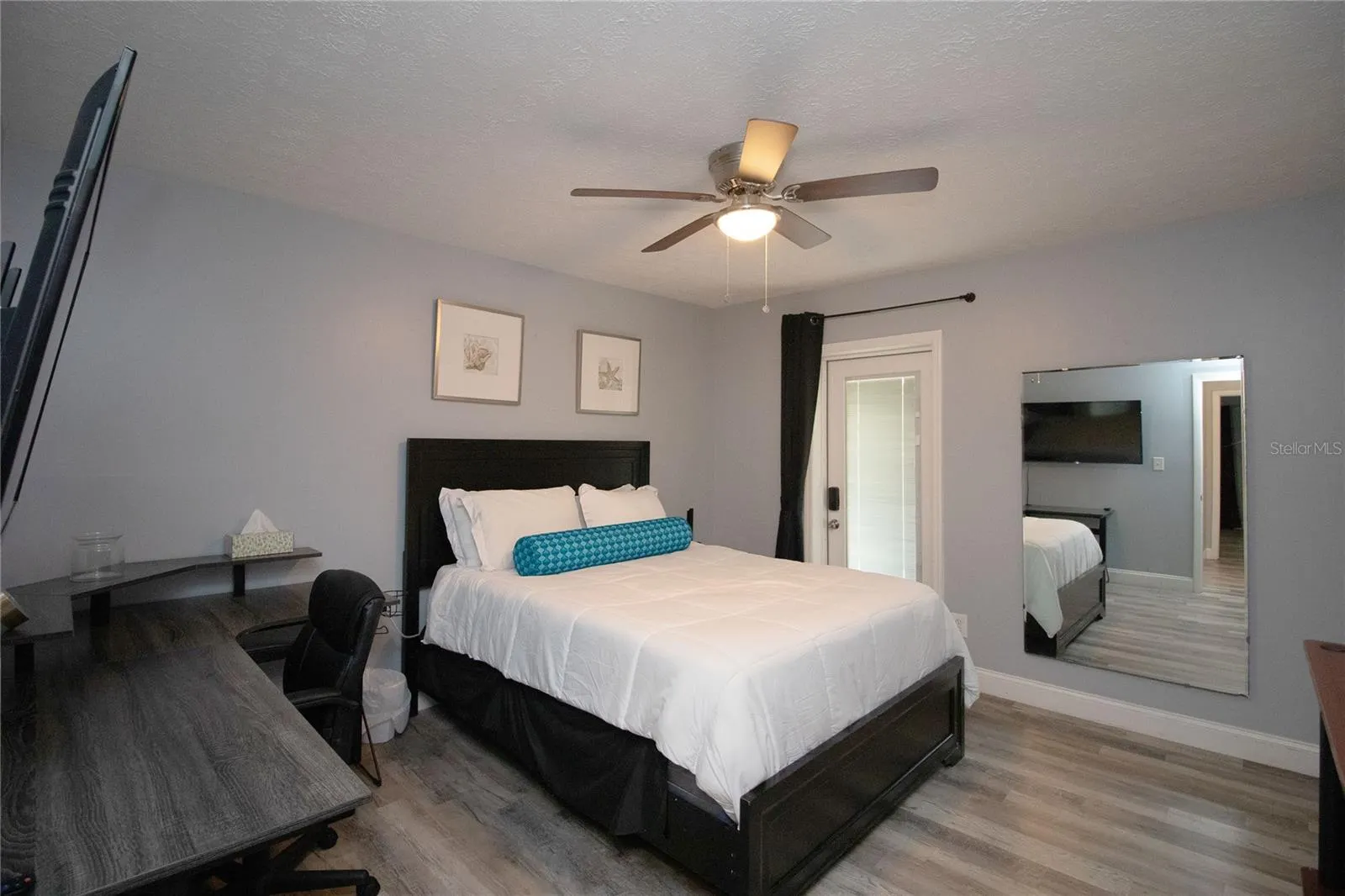 1635 GLADYS ST #1, #1