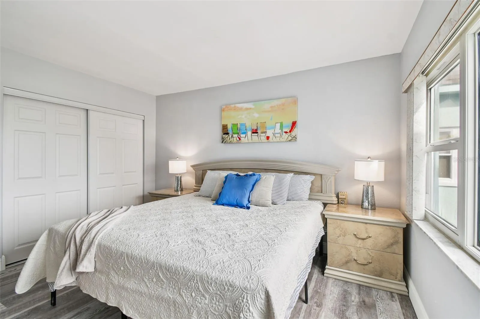 8 GLENCOE PL #307, #307