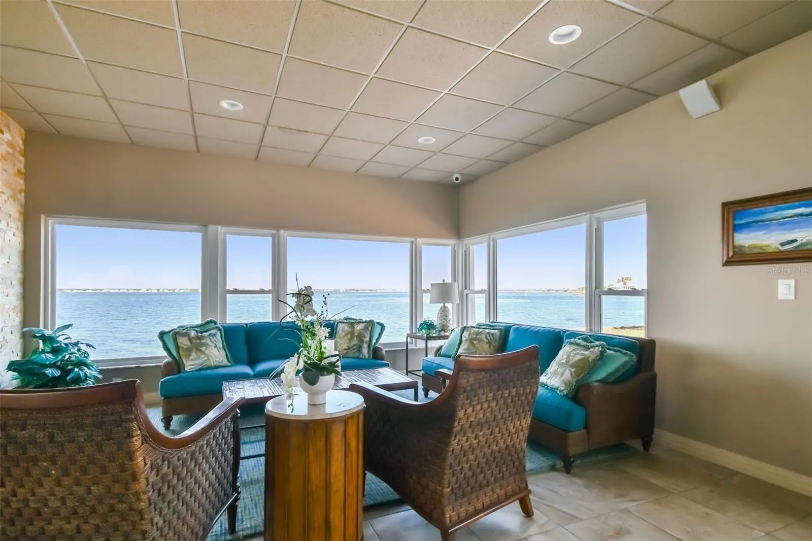 8 GLENCOE PL #307, #307