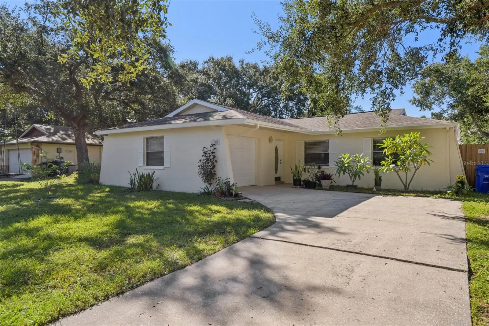 440 EVERGREEN DR