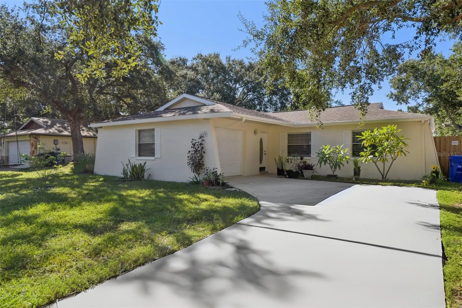 440 EVERGREEN DR