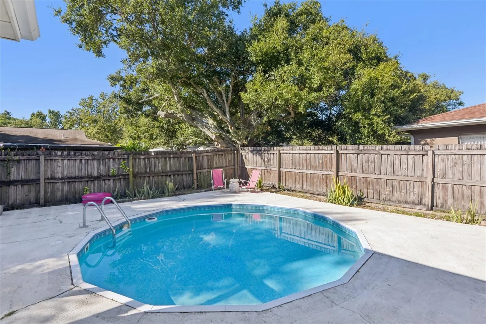 440 EVERGREEN DR