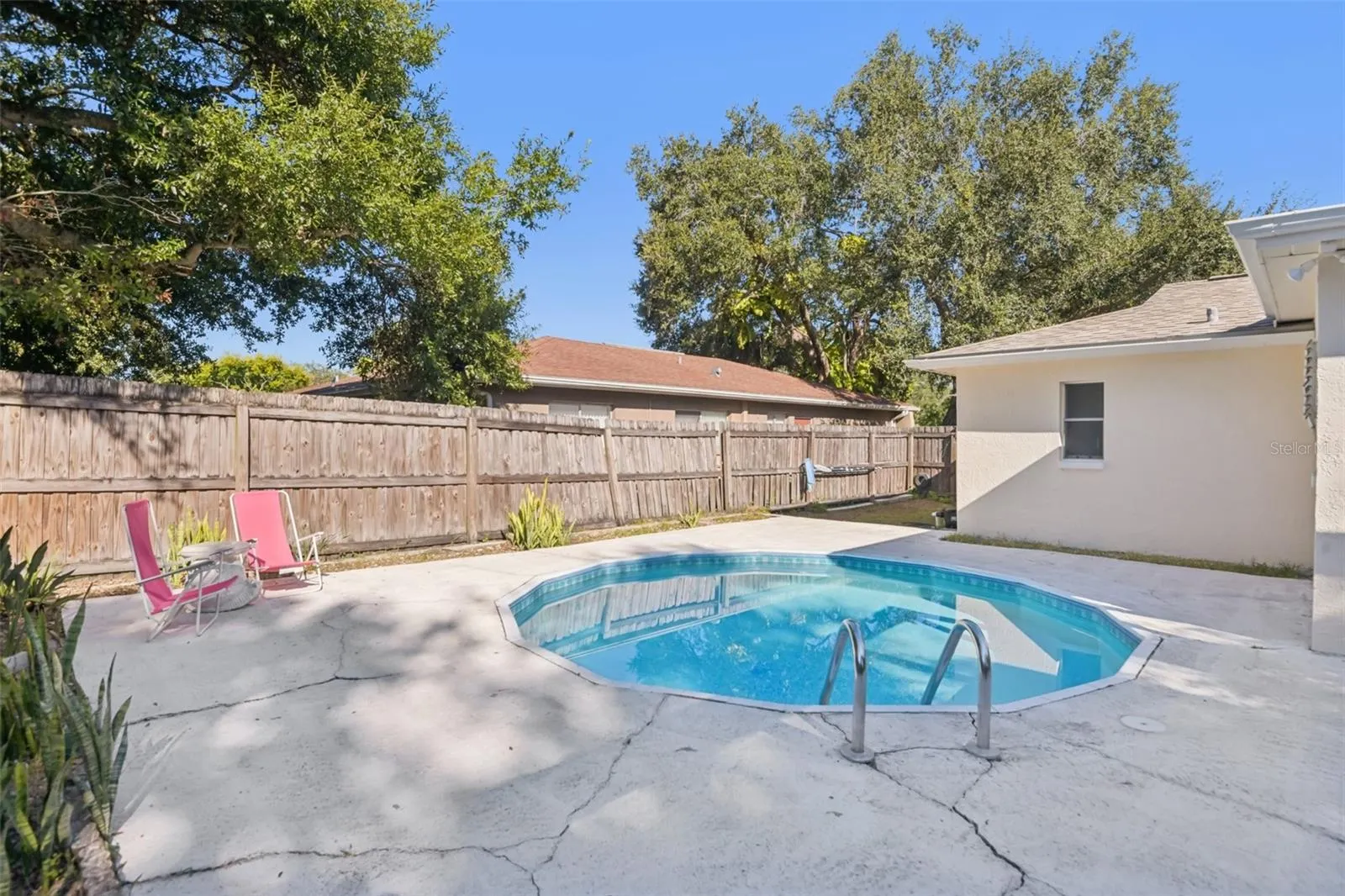 440 EVERGREEN DR