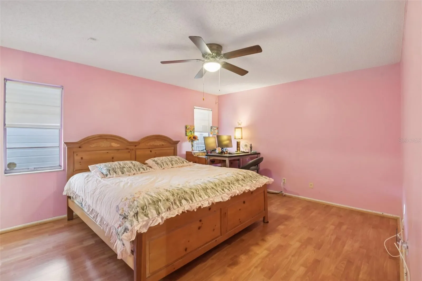 440 EVERGREEN DR