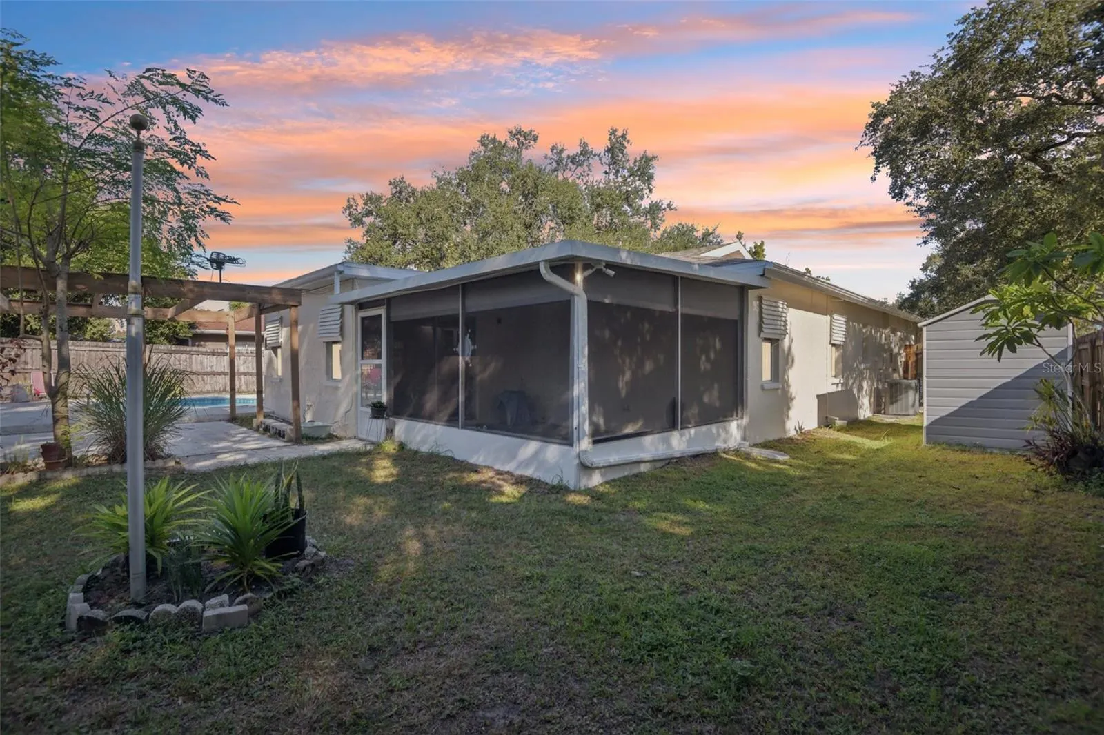 440 EVERGREEN DR