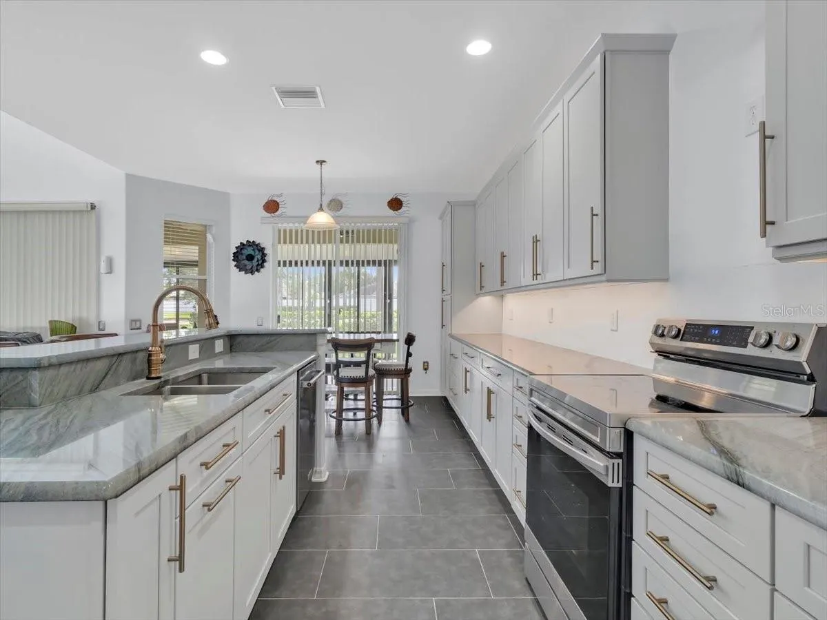 11418 CALLAWAY POND DR