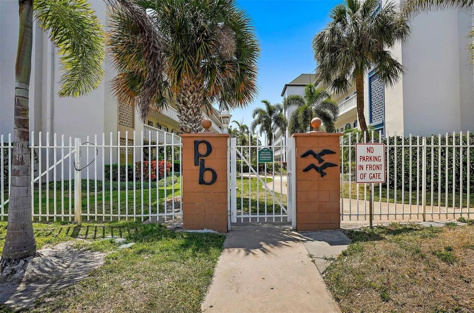 131 BLUFF VIEW DR #109, #109