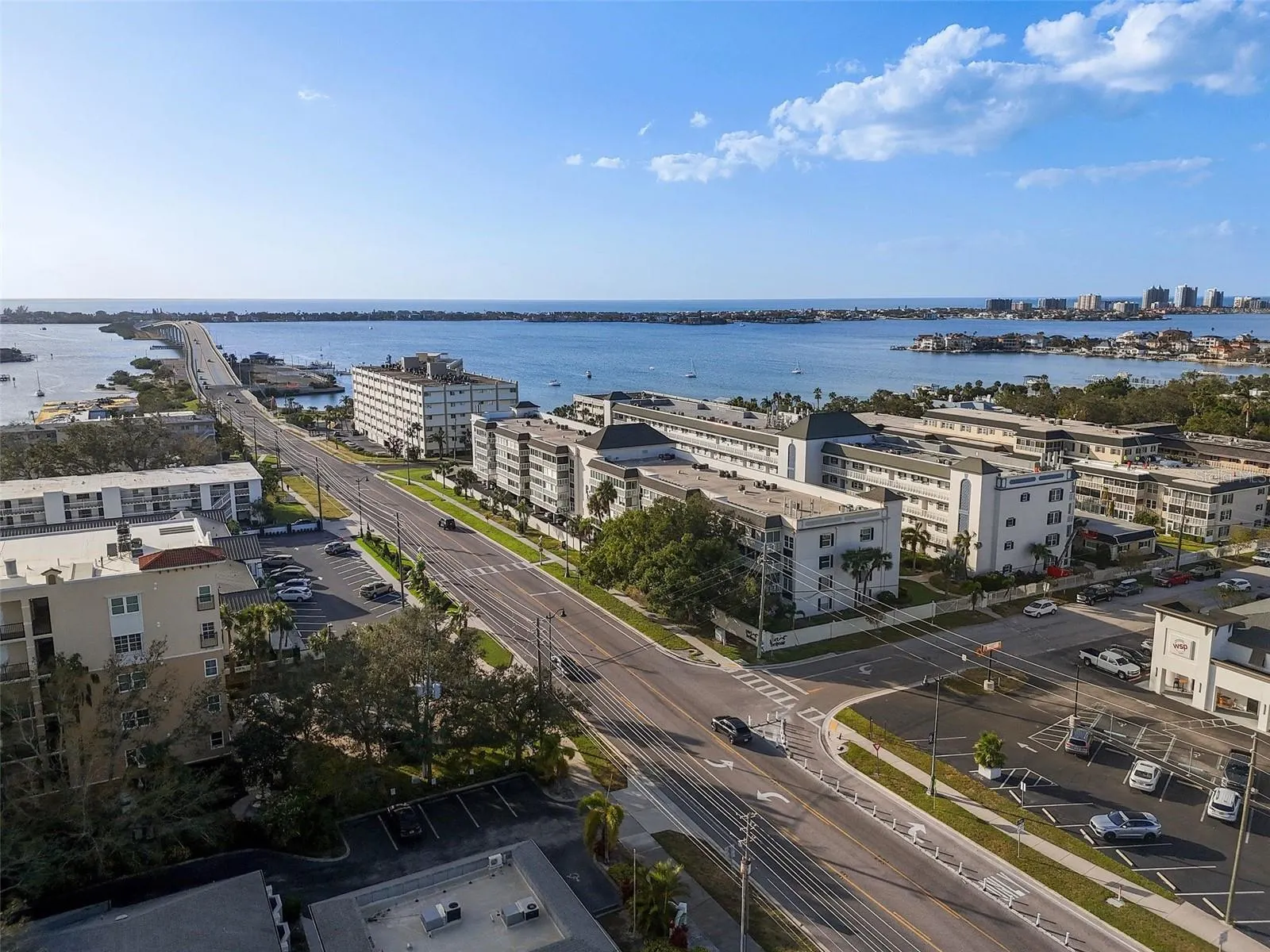 131 BLUFF VIEW DR #109, #109