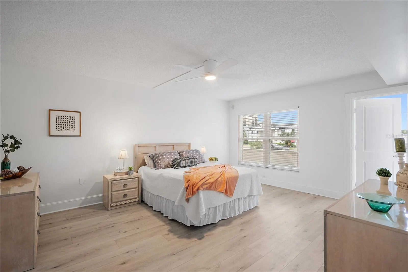 131 BLUFF VIEW DR #109, #109
