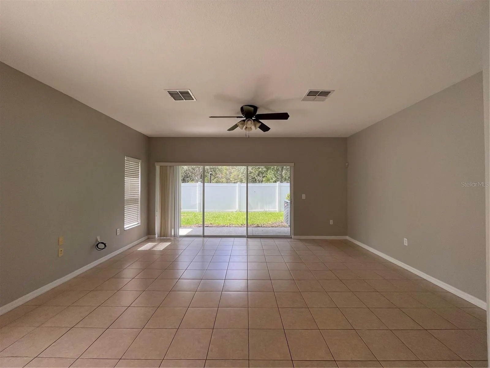 20438 NEEDLETREE DR
