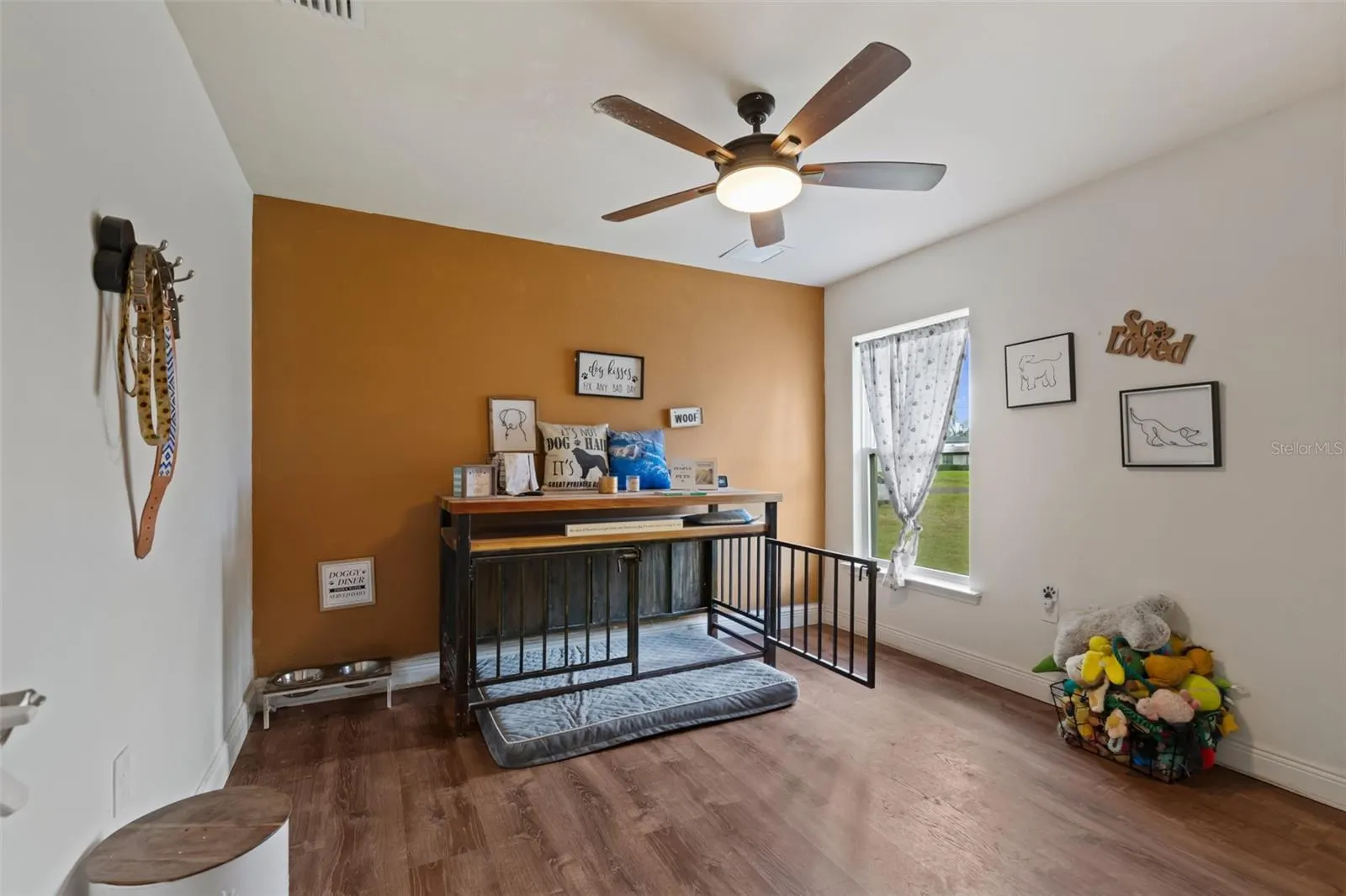 2207 NE 34TH TER