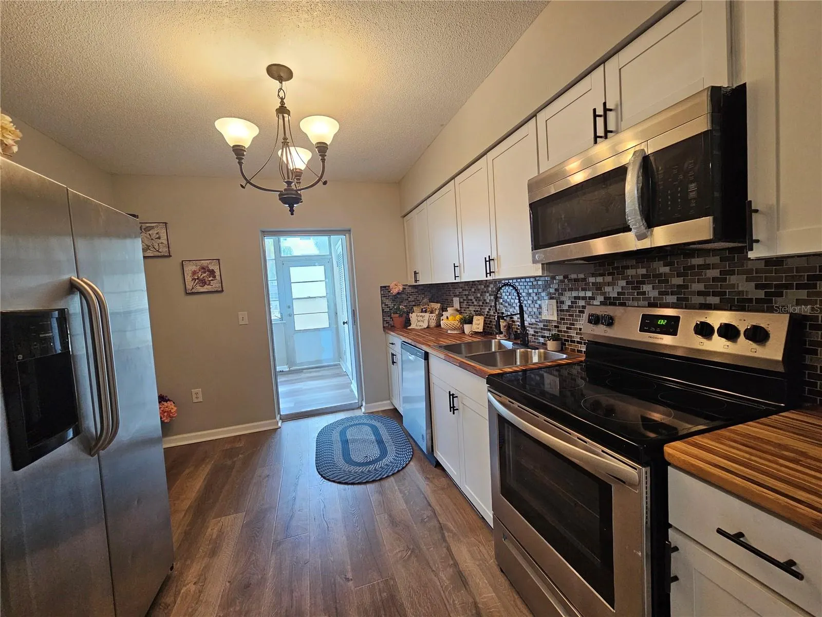 5728 14TH AVE N #104B, #104B