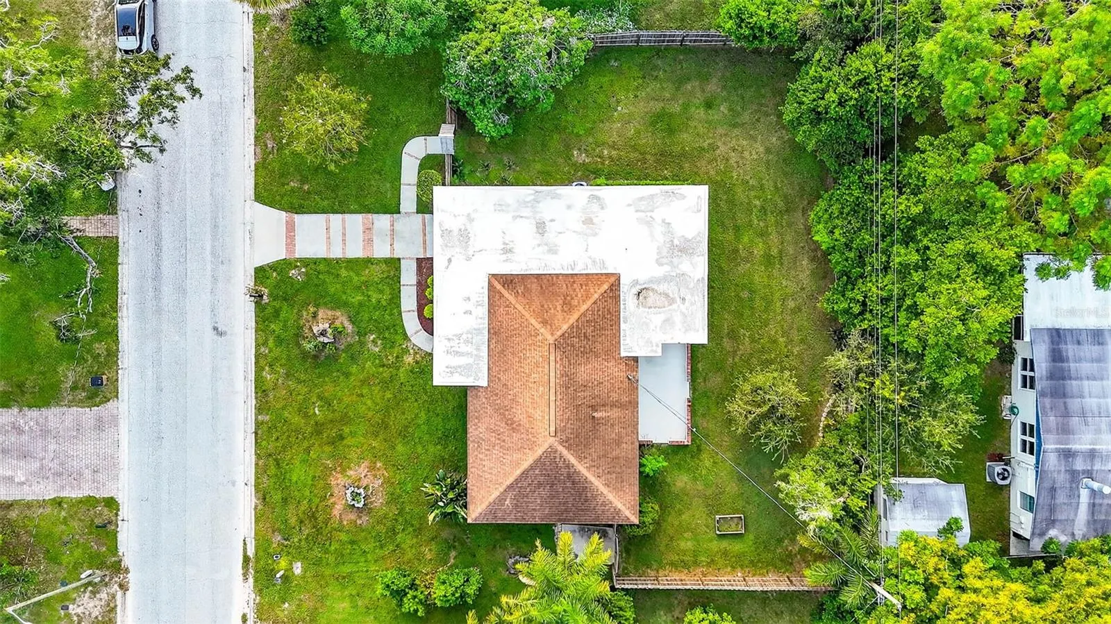 206 FOREST PARK AVE