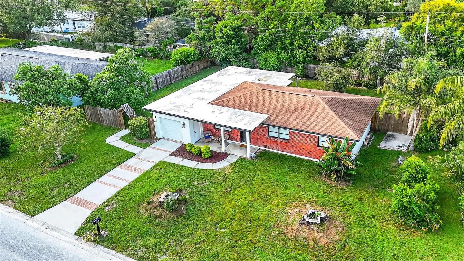 206 FOREST PARK AVE