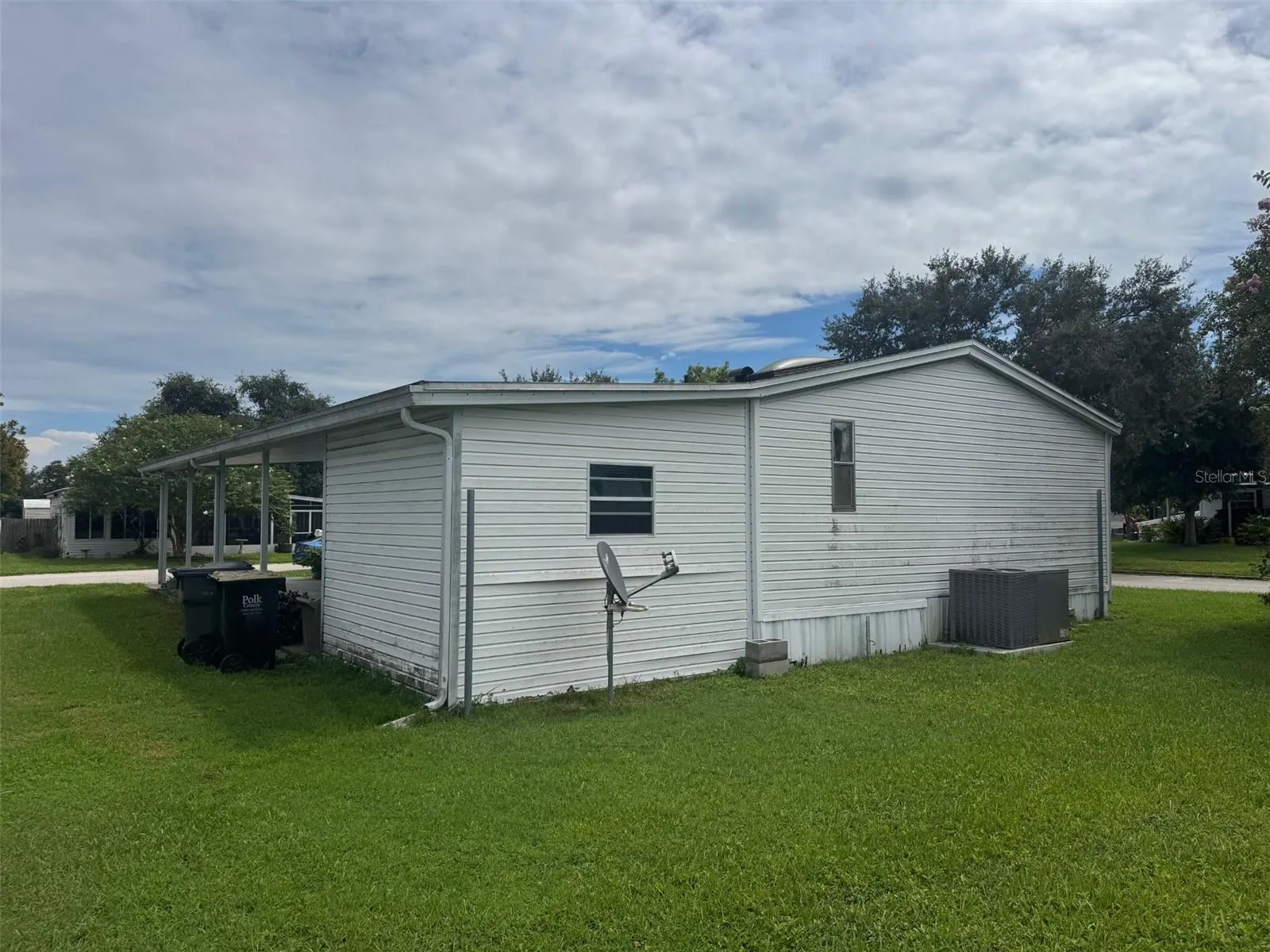 447 OAK RDG W
