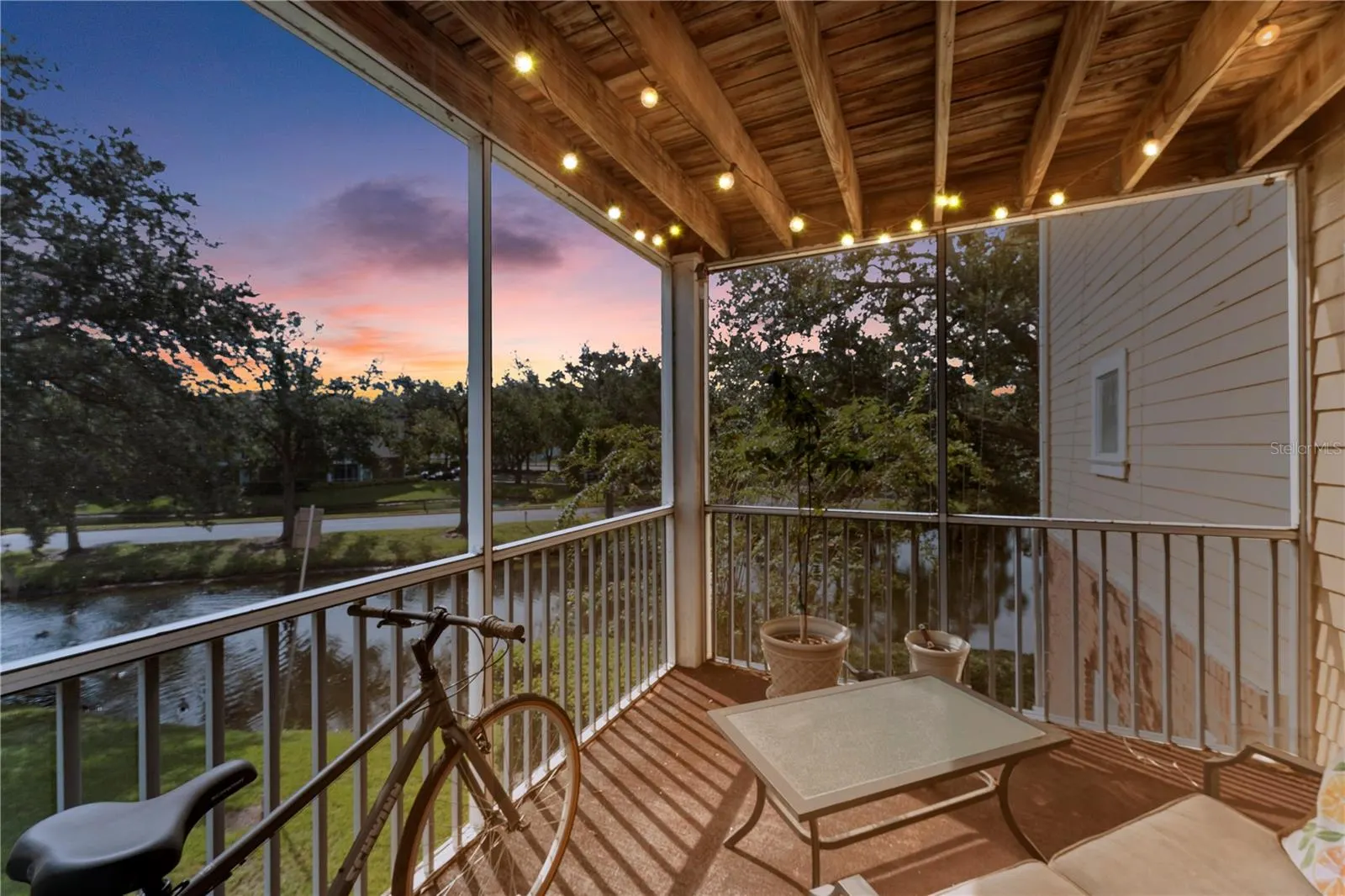 10024 STRAFFORD OAK CT #809, #809