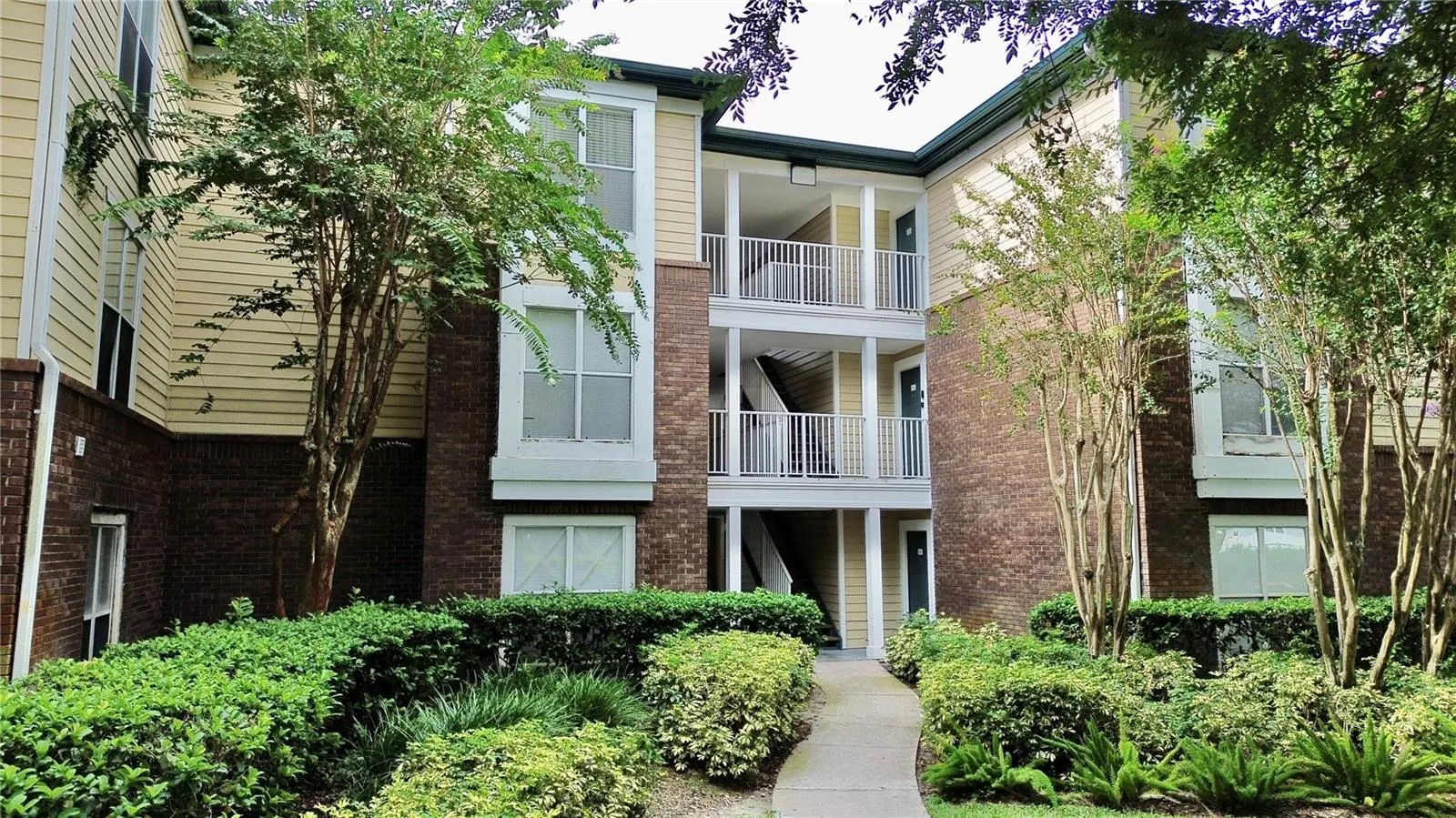 10024 STRAFFORD OAK CT #809, #809