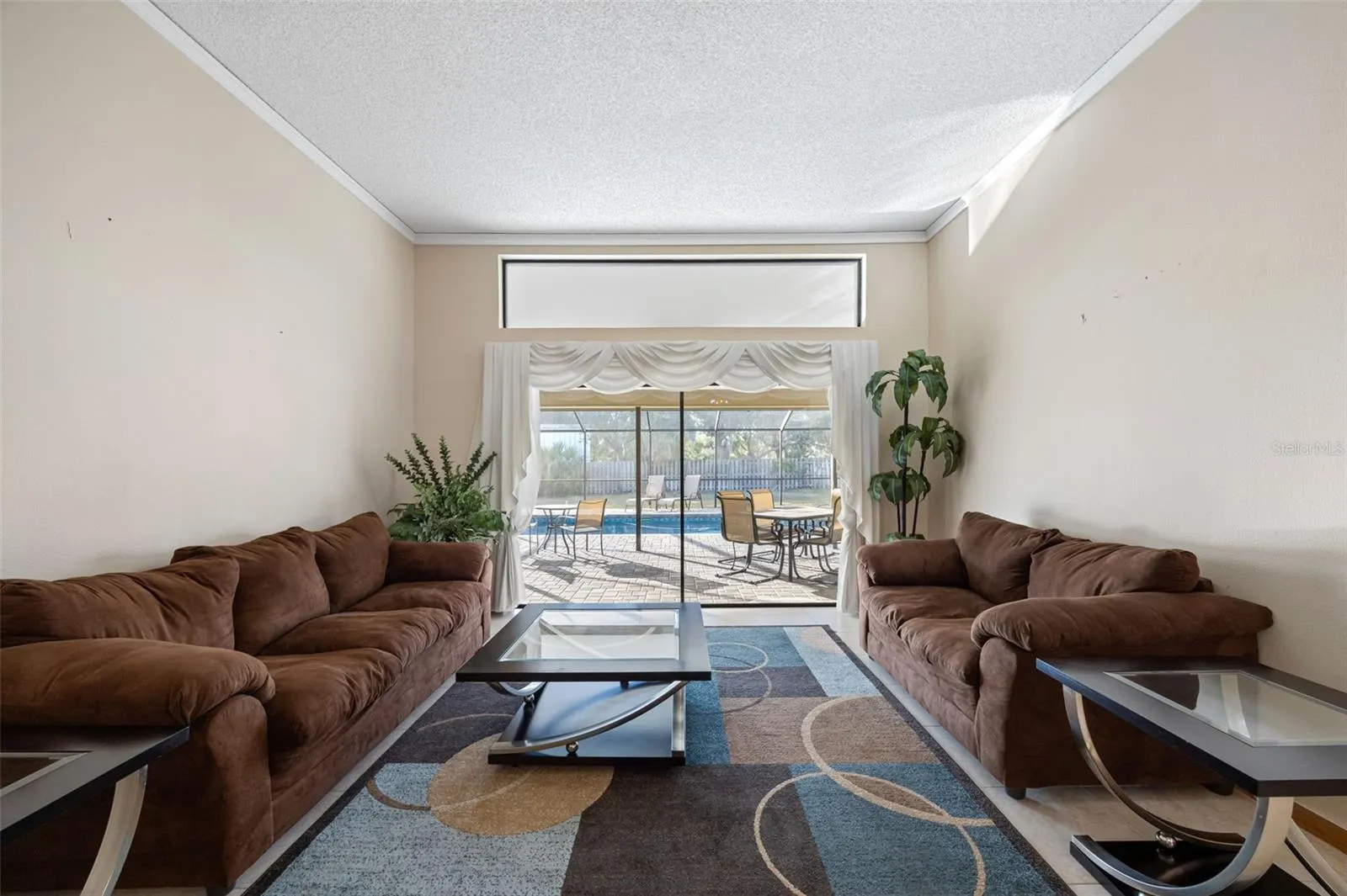 1304 N JASMINE AVE