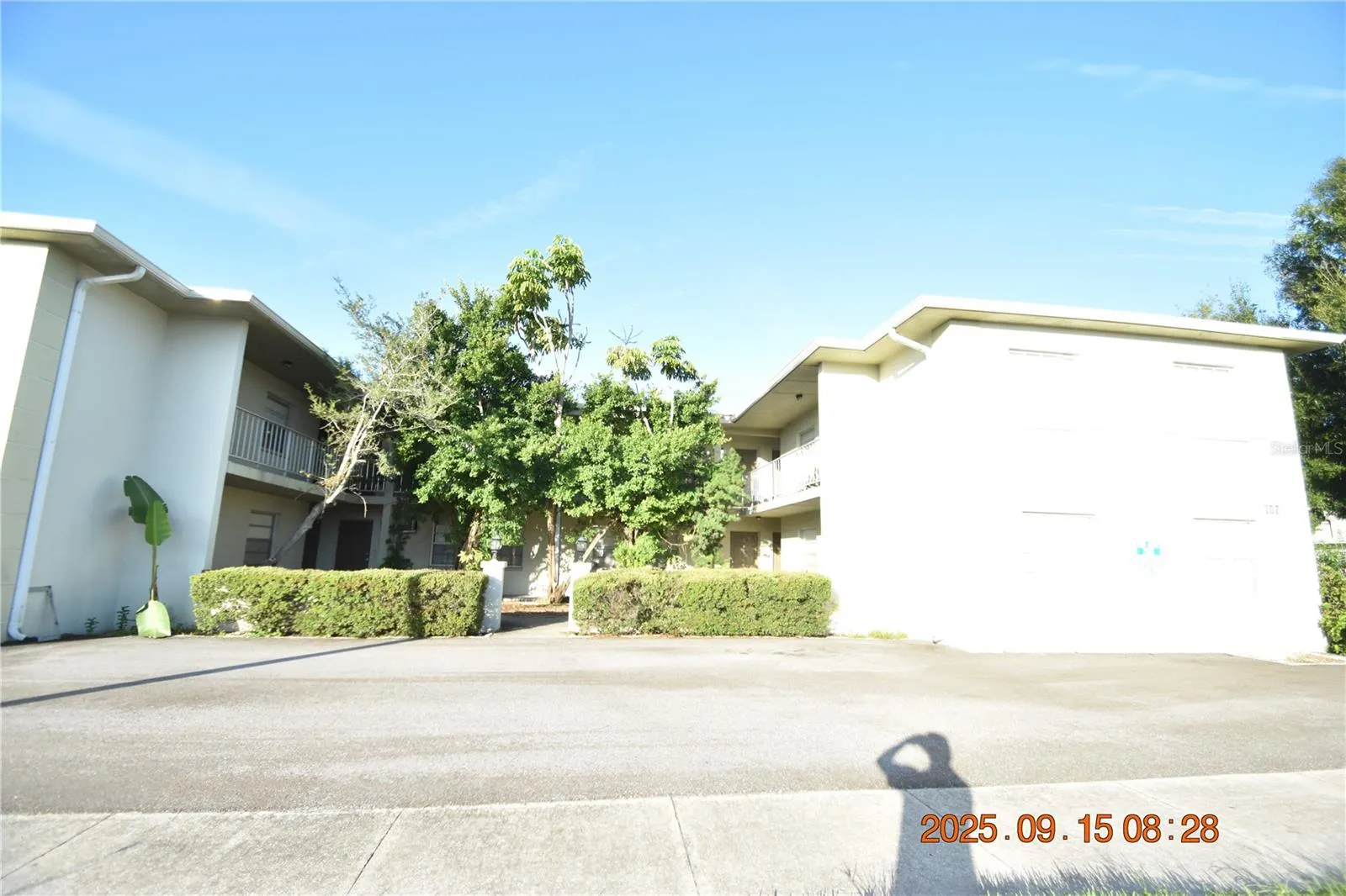 302 DANUBE AVE #6, #6