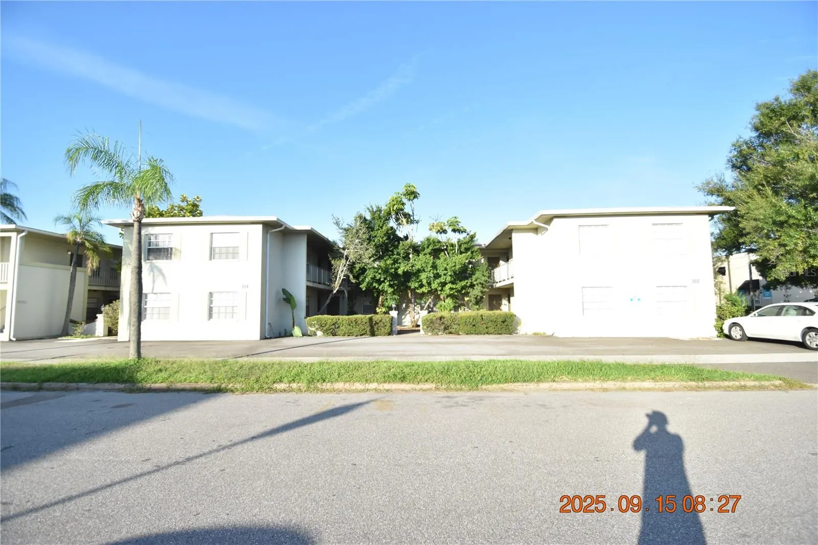 302 DANUBE AVE #6, #6