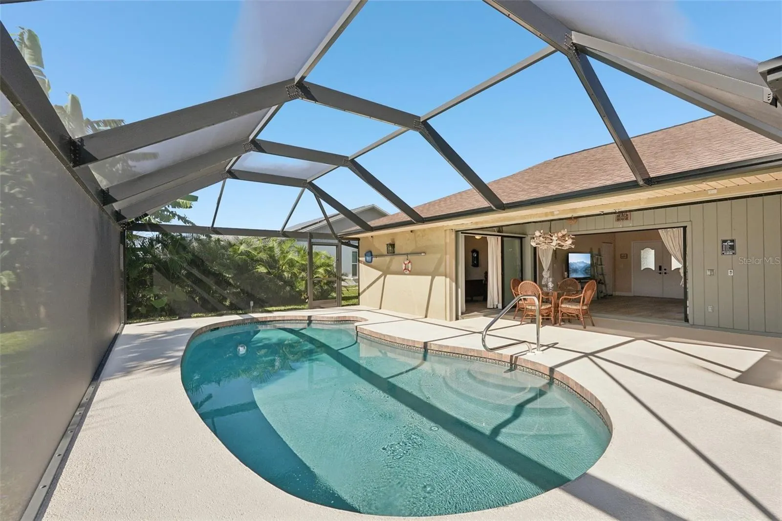 13 BUNKER LN