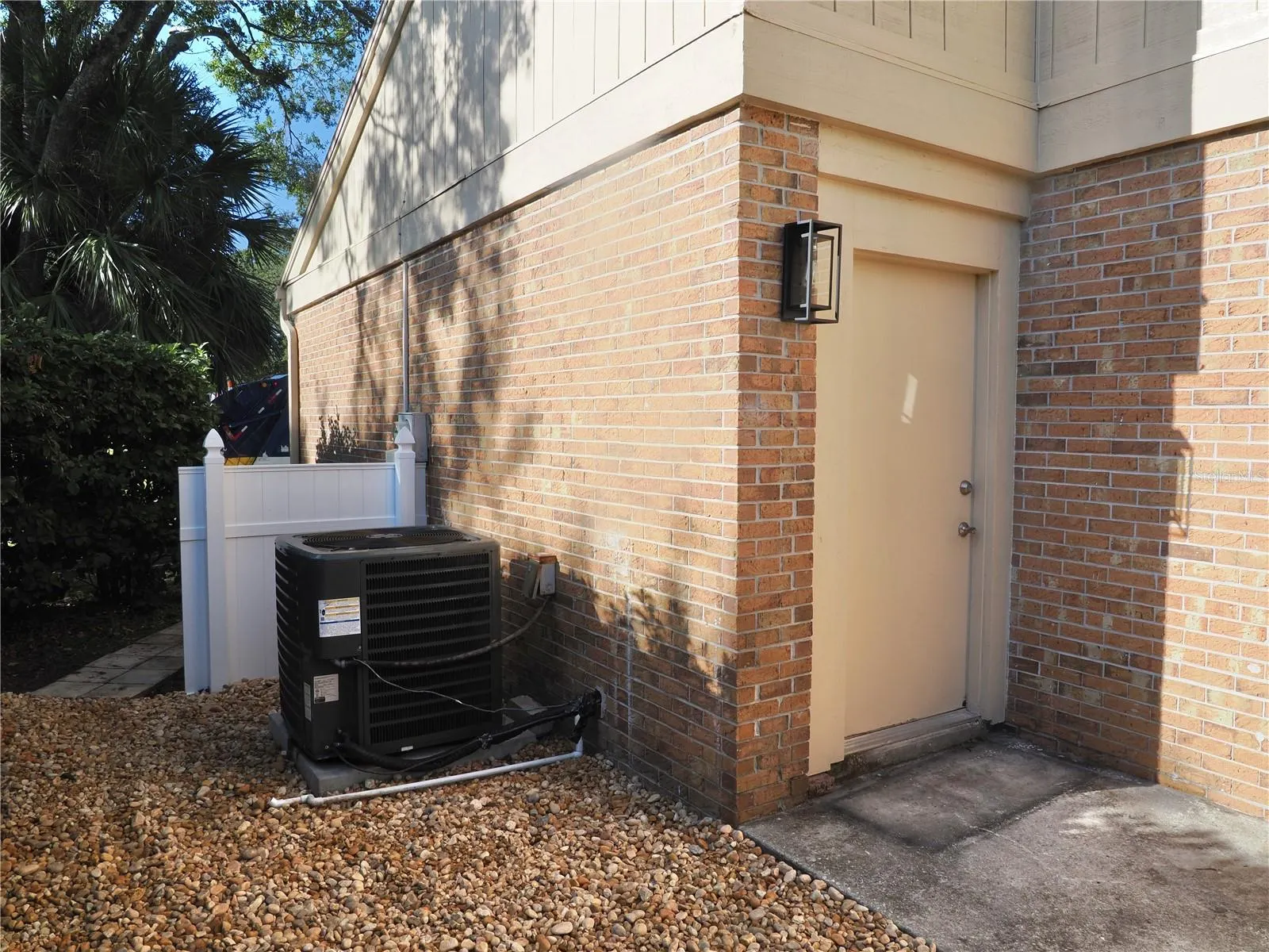 190 WATER OAK WAY